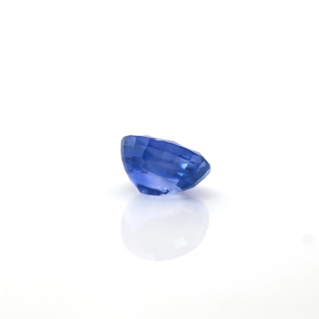 3.86ct Unheated Blue Sapphire_1