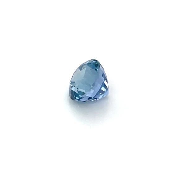 Unheated Blue Sapphire 4.22 carat_2